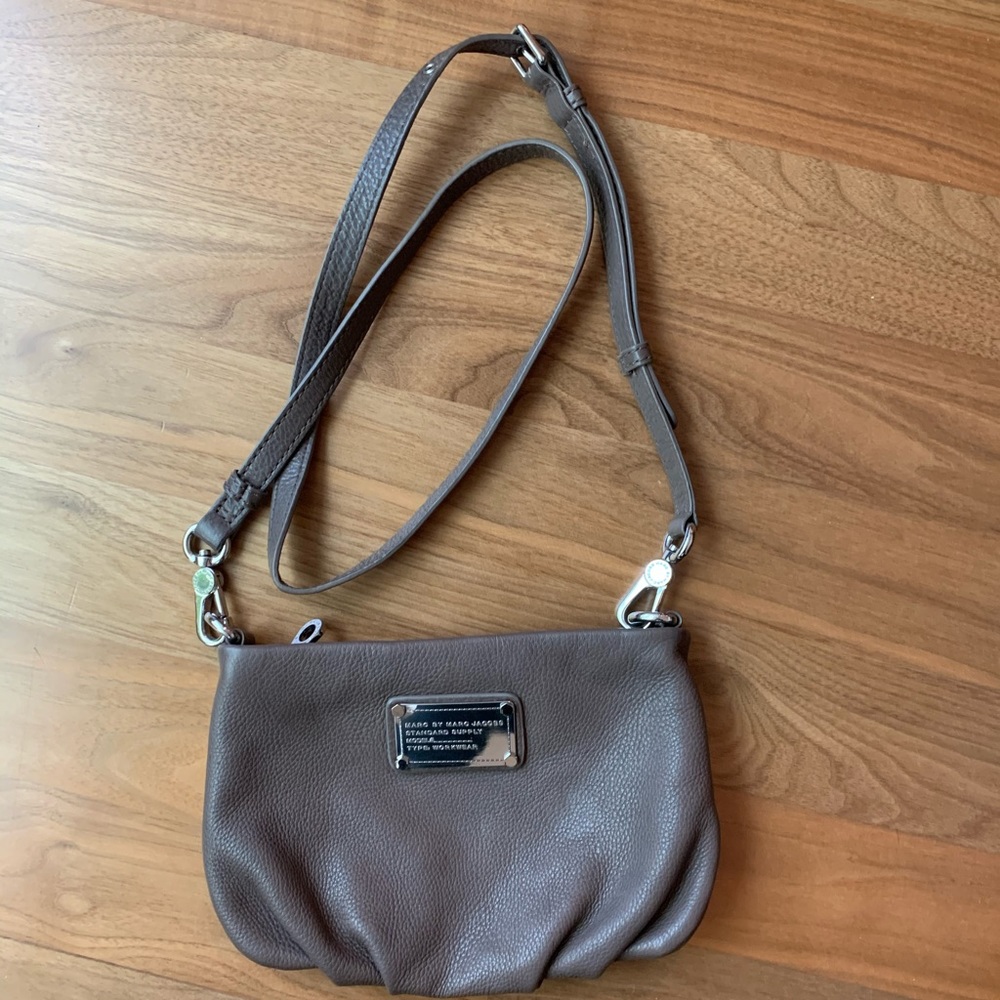 Marc by Marc Jacobs Grey Leather Shoulder Purse